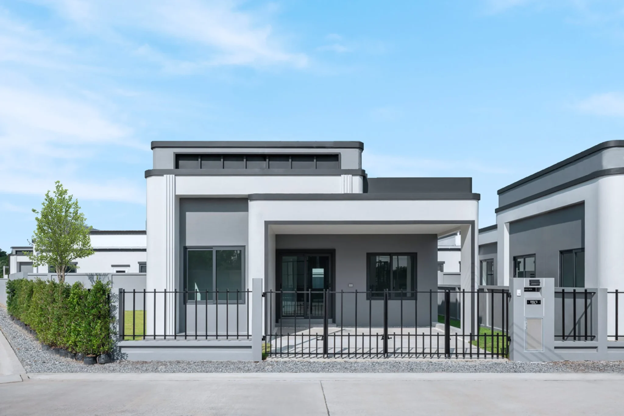 moti-haus-sukhumvit-praksa-MOTIF_MOTI_HAUS_03_-_SINGLE_HAUSเเต่ง-scaled
